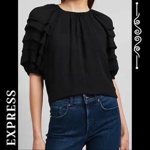 EXPRESS | Textured Tiered Sleeve Top